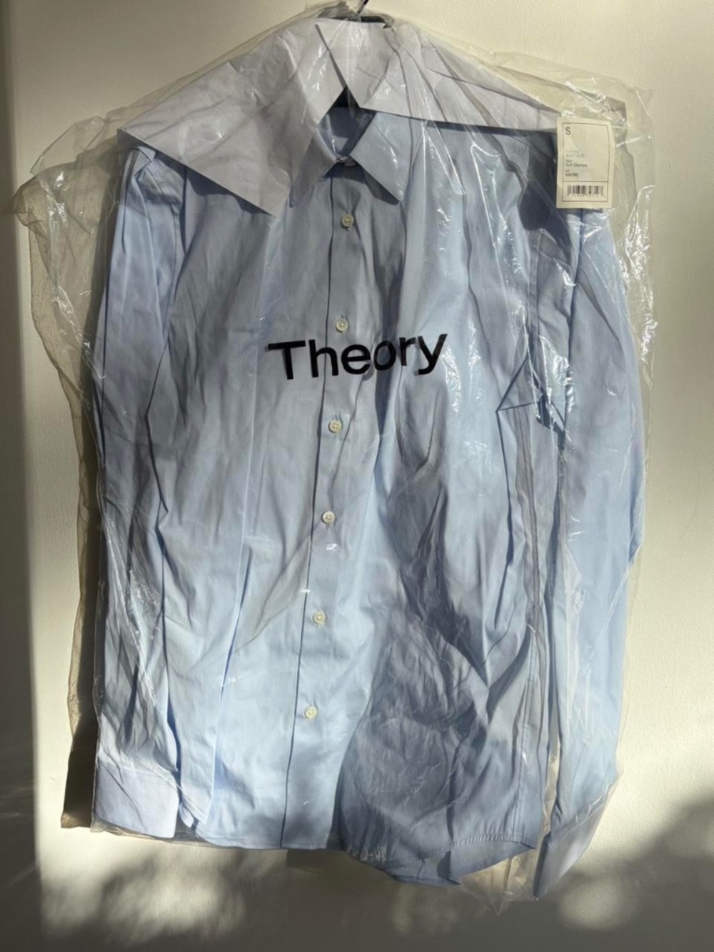Theory blue button up shirt Size S
